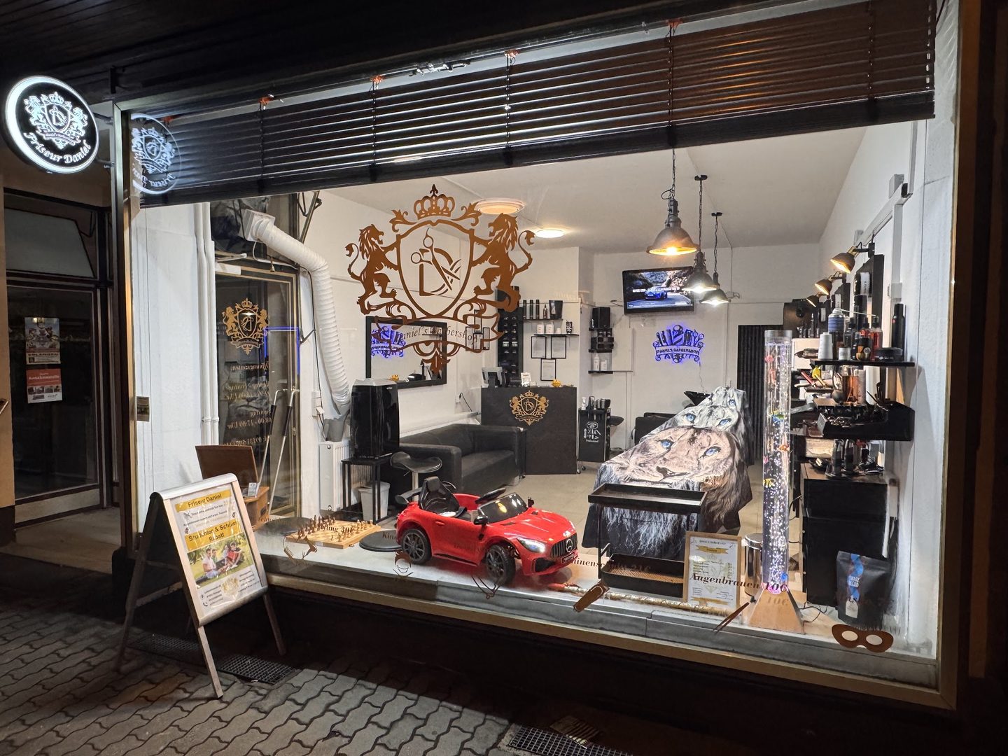 Daniel's Barbershop